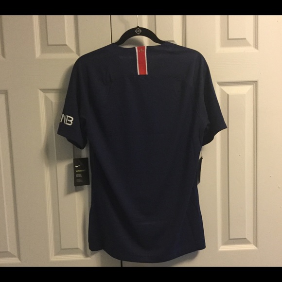 ❌ SOLD ❌. Nike PSG 2018-2019 Size M - Picture 2 of 8
